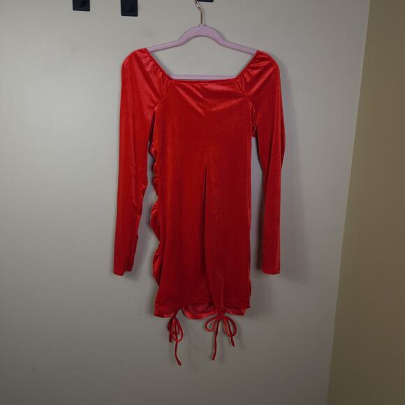 Wild Fable Long Sleeve Ruched Velvet Bodycon Dress in Red Size M - Picture 7 of 12